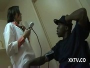 Xnxxx ابن يمارس الجنس مع امه