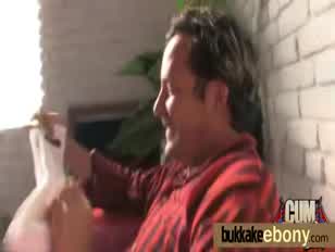 مقطع فيديو سكس نيك الزنجي